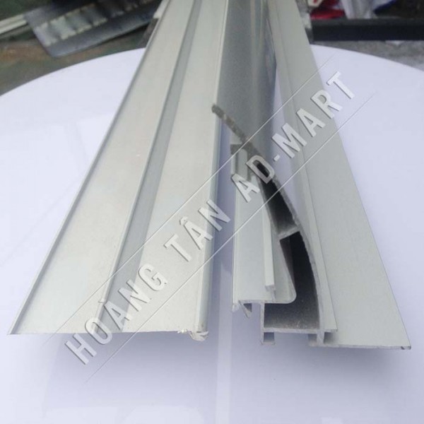 nhôm hộp đèn eefl nắp bật